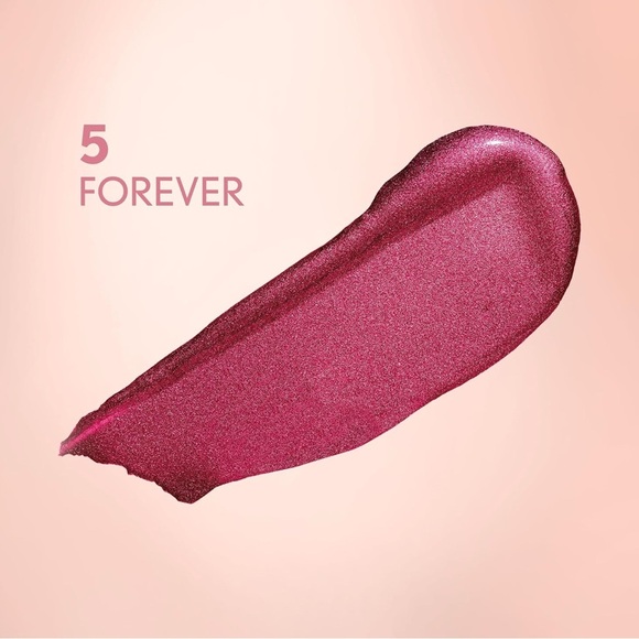 COVERGIRL Exhibitionist by Kelsea Ballerini Liquid Glitter Eyeshadow, Highly. - Picture 8 of 10